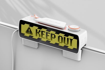 The Busy Bar Is a Gadget to Get People to Leave You Alone