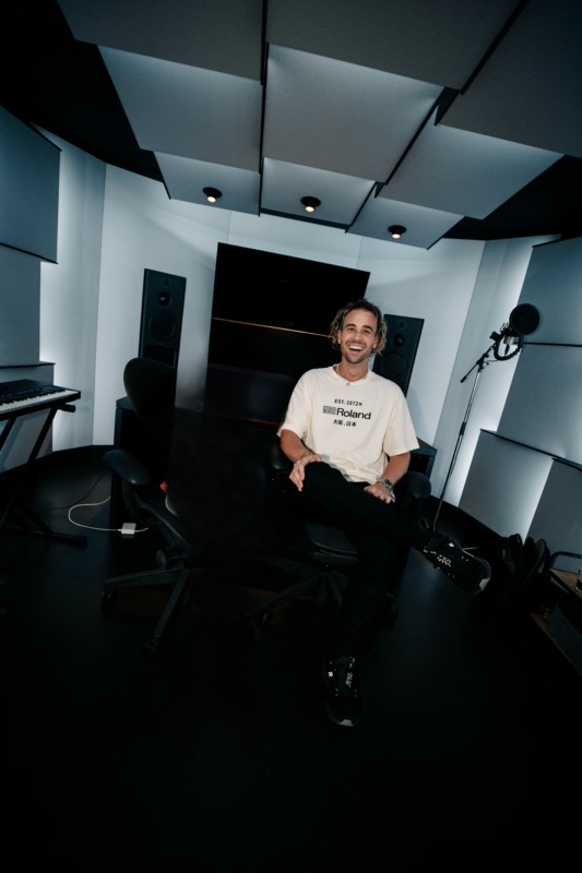 Zander Shine Opens a New Chapter With Debut Single “Lose Your Mind”