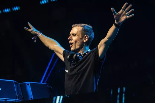 Armin van Buuren Announces F2F Sets Coming to [UNVRS]