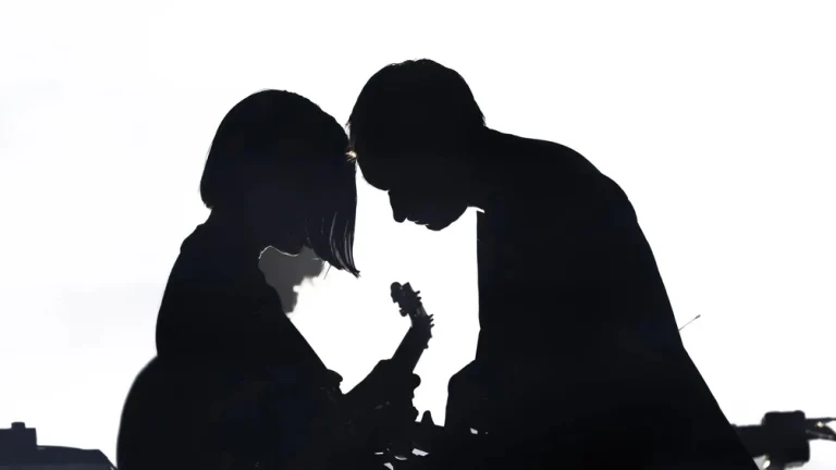 Watch The xx play ‘Intro’ at Primavera Sound 2026