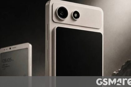 Hisense unveils an Android 16 phone with an e-ink display and a detachable LCD, the Hisense A10