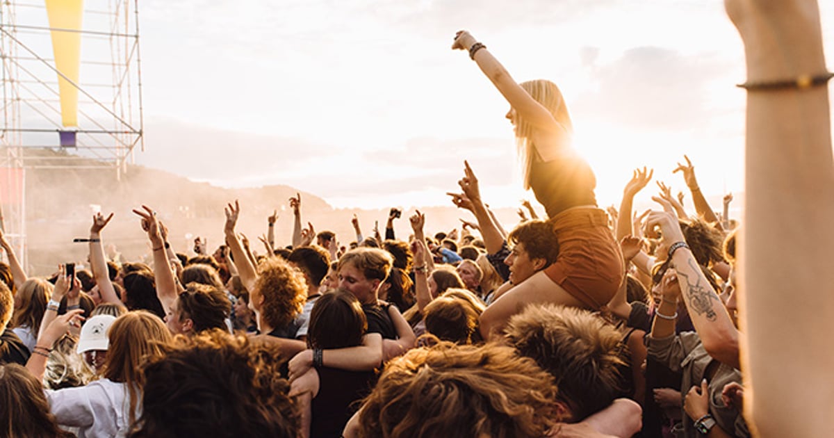 UK government announces plan to extend festival licenses and support musicians