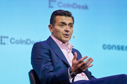 DTCC moves tokenized securities into live trading, marking a milestone for Wall Street’s blockchain push