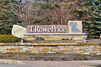 $1.9 trillion asset manager T. Rowe Price bets on active management with first multi-token crypto ETF