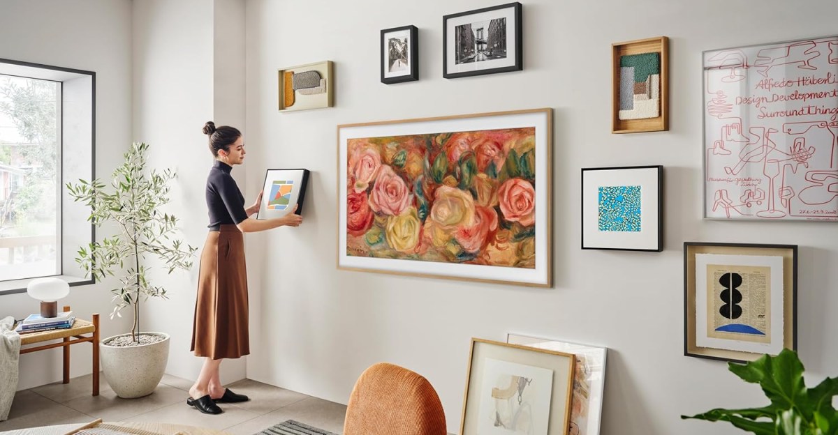 Samsung’s 55-inch Frame art TV is $200 cheaper than usual