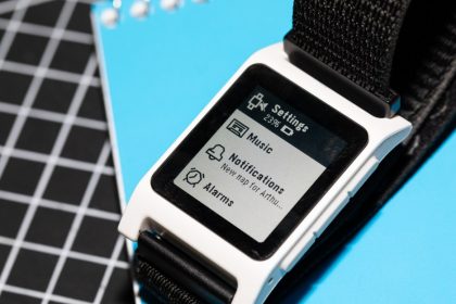 Pebble founder Eric Migicovsky says his 30-day warranty is all about trust