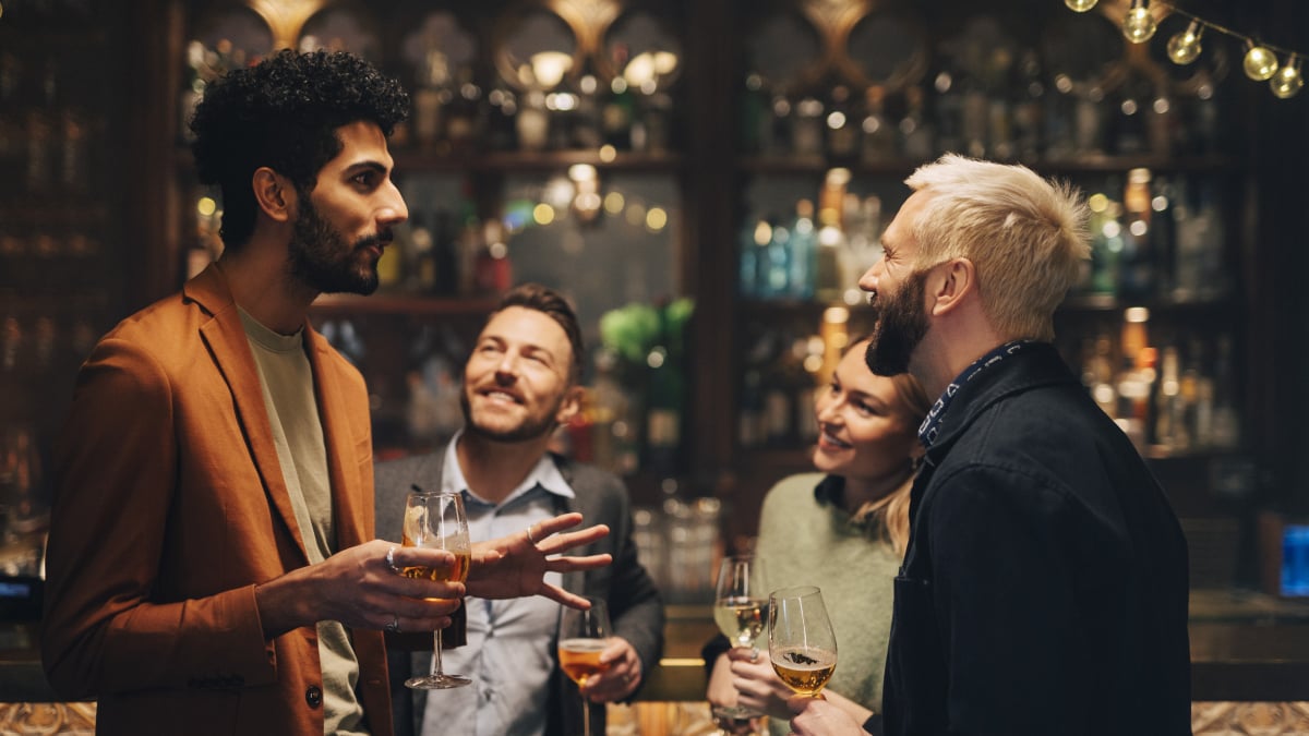 Samsungs Galaxy Fold-inspired pub is coming to London — what to expect