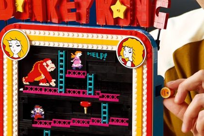 Lego’s Donkey Kong arcade machine lets Mario jump endless barrels — Miyamoto is reportedly happy