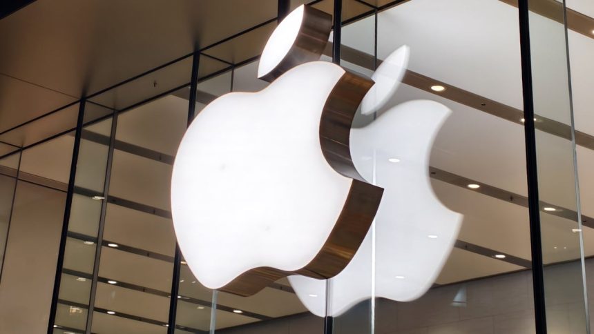 Apple Store app will soon get an AI shopping assistant