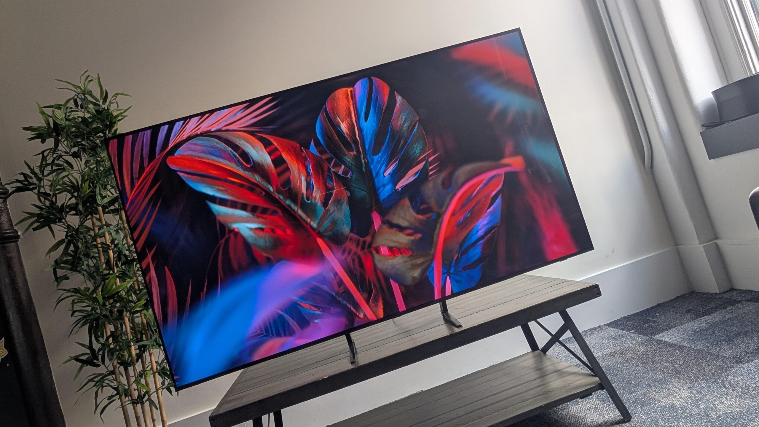 Samsung S90F OLED TV Review: Great Picture for Gaming, Movies and More