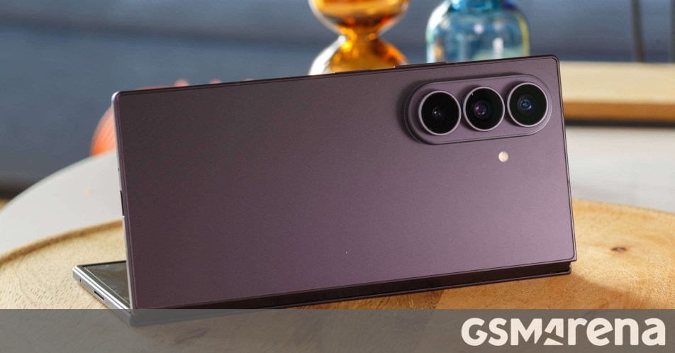 Samsung Galaxy Z Fold8 Ultra in for review
