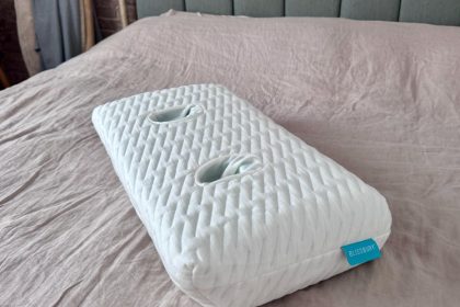 Forget expensive sleepbuds. Buy this pillow instead