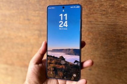 Enter the wrong PIN 13 times and your Galaxy phone is locked for good