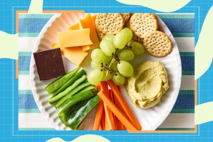 How to Build a No-Cook Snack Plate for a Balanced Lunch