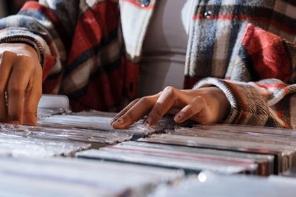 CD sales in the US rising quicker than vinyl for first time in 10 years
