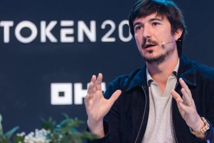 Robinhood slides 4% despite earnings beat as crypto revenue cools