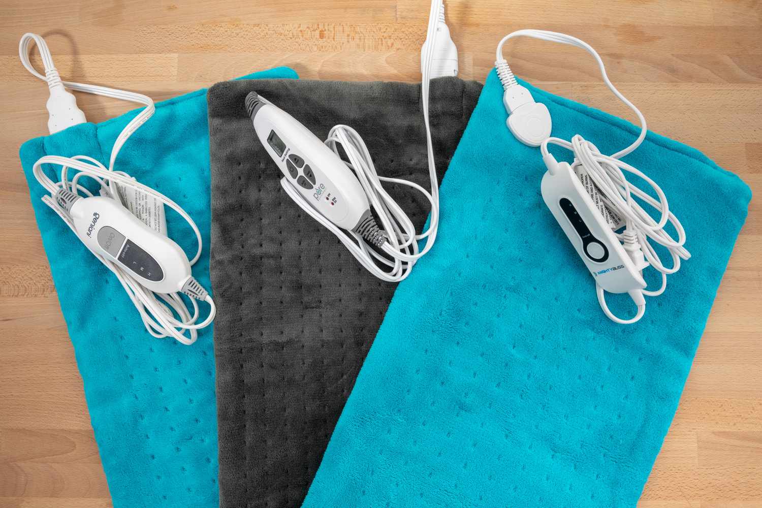 The 11 Best Heating Pads of 2026, From Microwavable Magic to Targeted Therapy