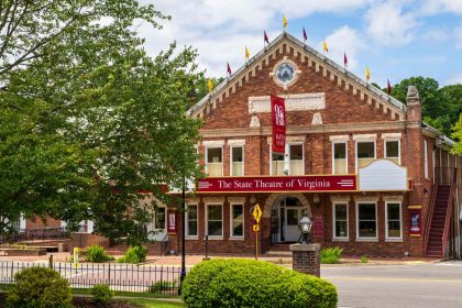 This Blue Ridge Town Is a Budget-friendly Alternative to Asheville, With a Charming Main Street and Scenic Trails