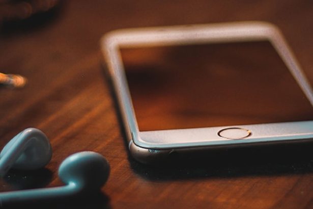 Traxsource and TIDAL introduce new AI detection tools