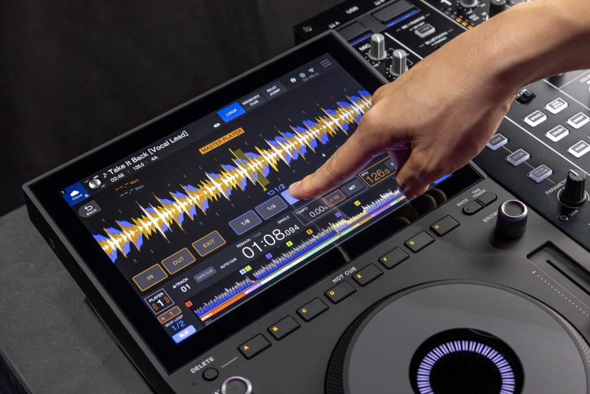 AlphaTheta Unveils Compact CDJ-1500X With Cloud Streaming And Wi-Fi