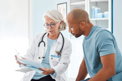 Building Your Crohn’s Disease Care Team: 8 Specialists Everyone Should Have