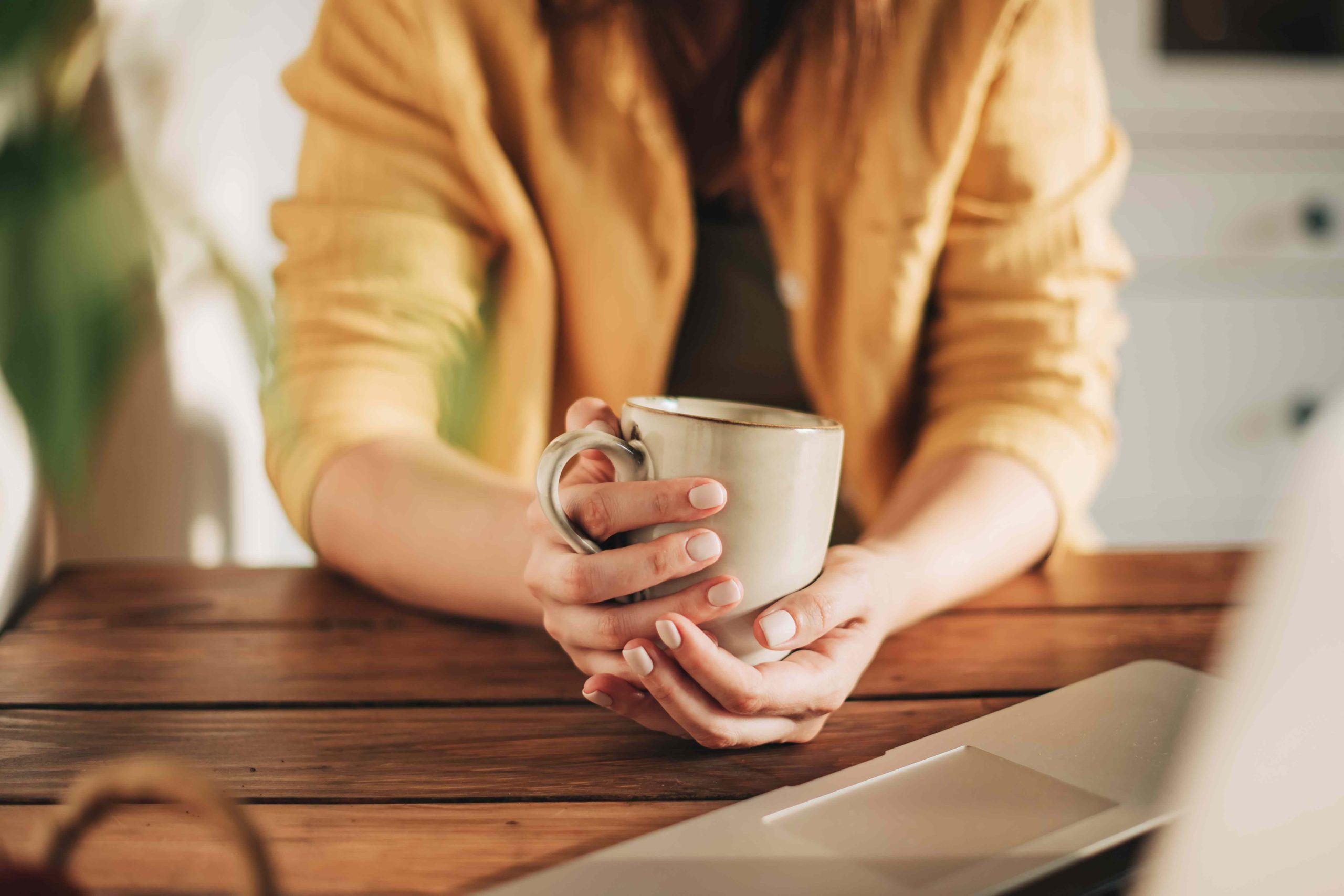 This Is the Morning Beverage Gastroenterologists Always Choose Over Coffee—and How They Brew It the Healthy Way