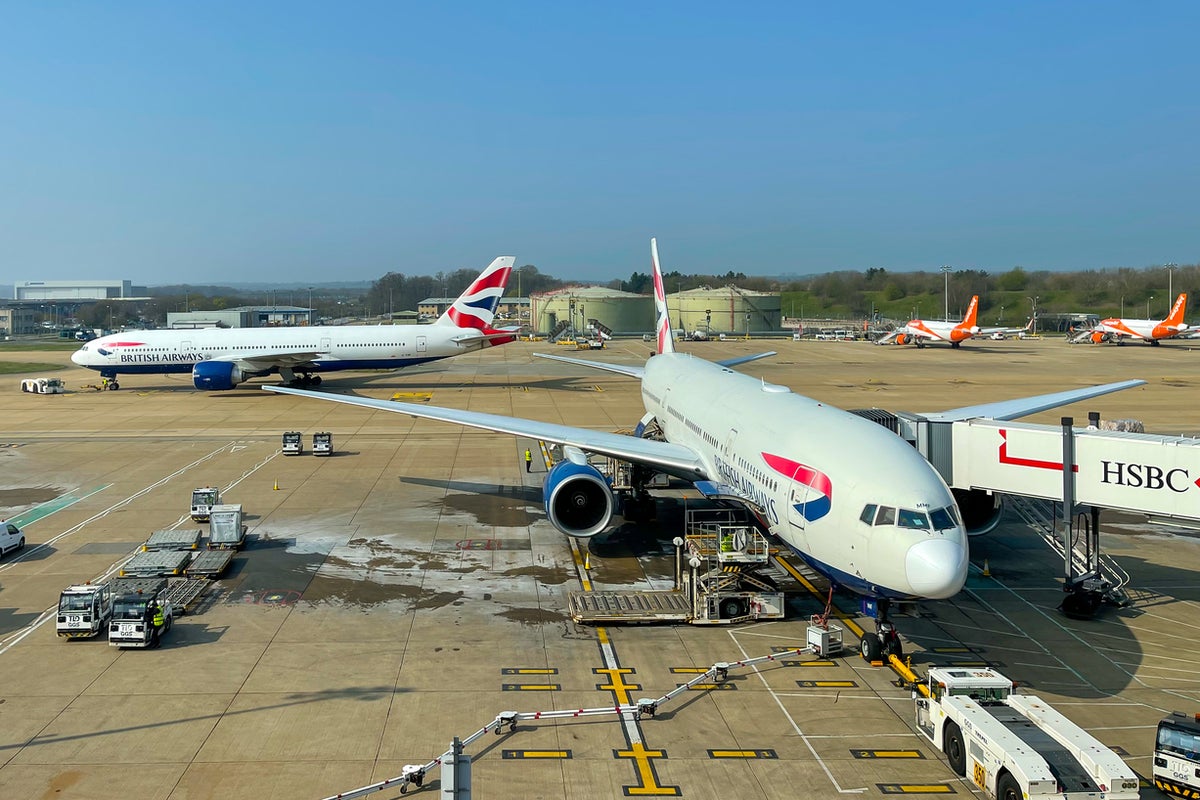 Gatwick Airport expansion moves one step closer as second runway challenge fails