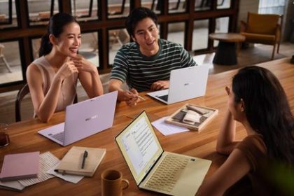 Huawei made an utterly sleek laptop that’s 35% lighter than MacBook Air. Too bad you don’t need it.