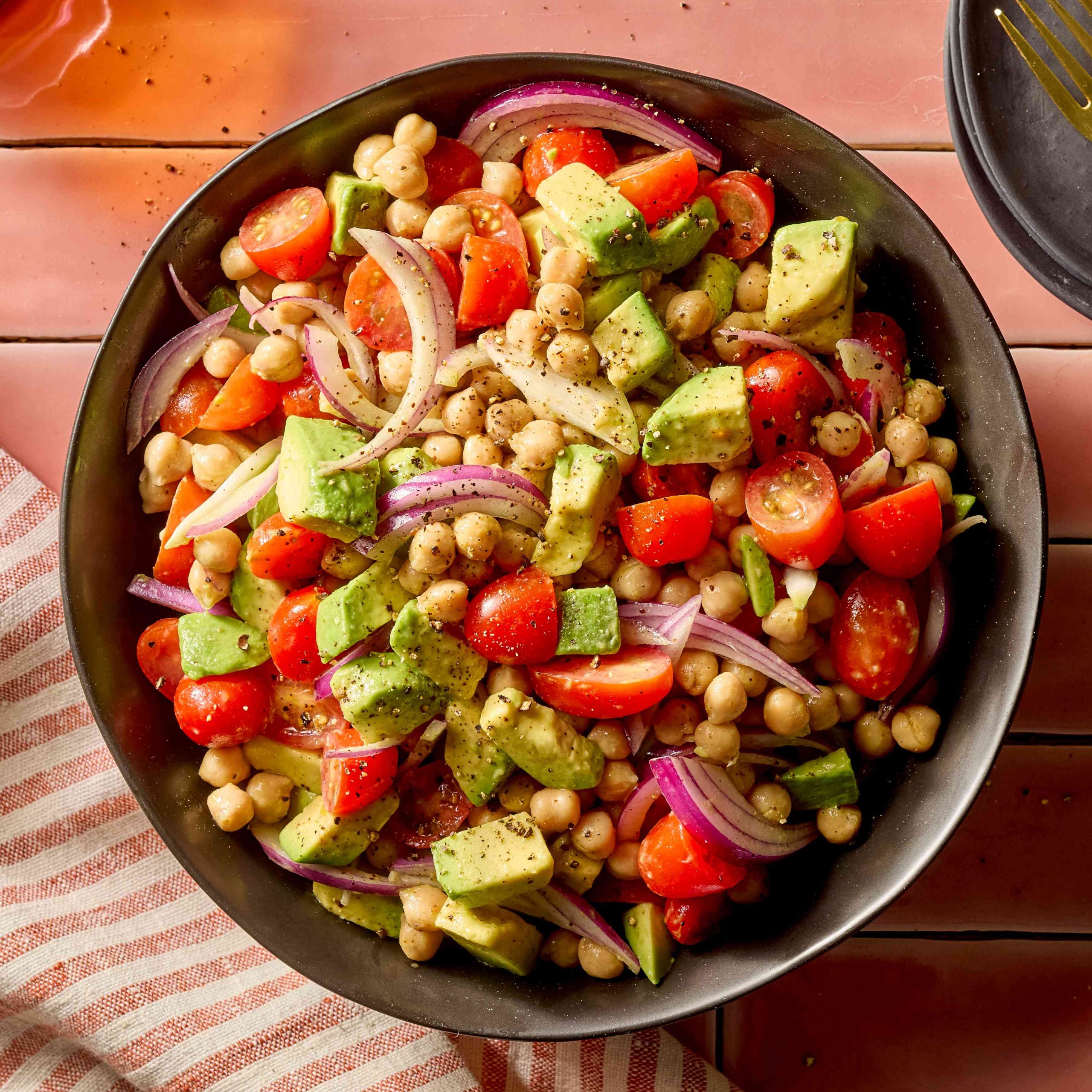 15 30-Minute Dinner Salad Recipes for the Mediterranean Diet