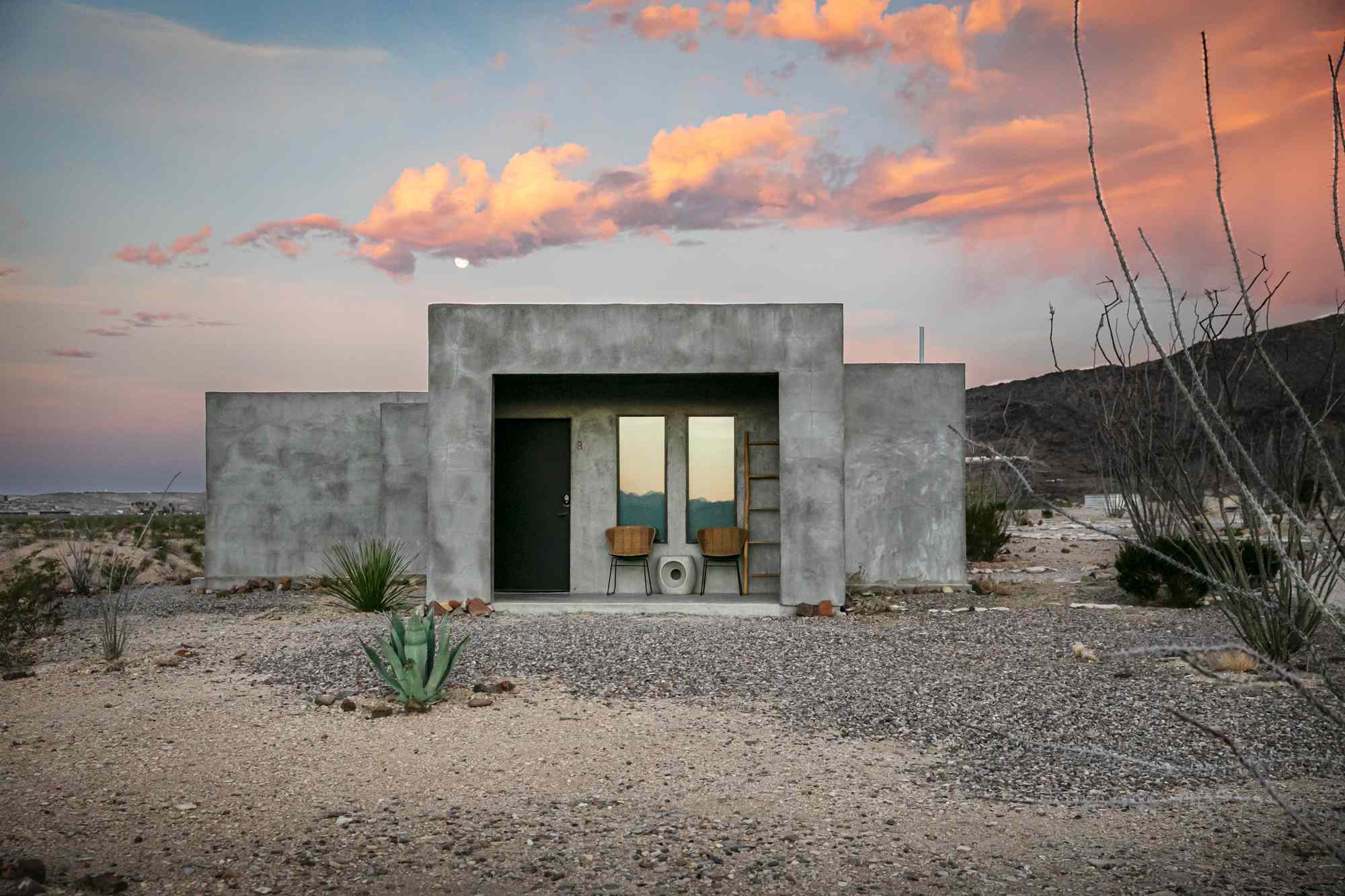 11 Best Desert Towns in the U.S. for Striking Scenery, Art, and Wellness