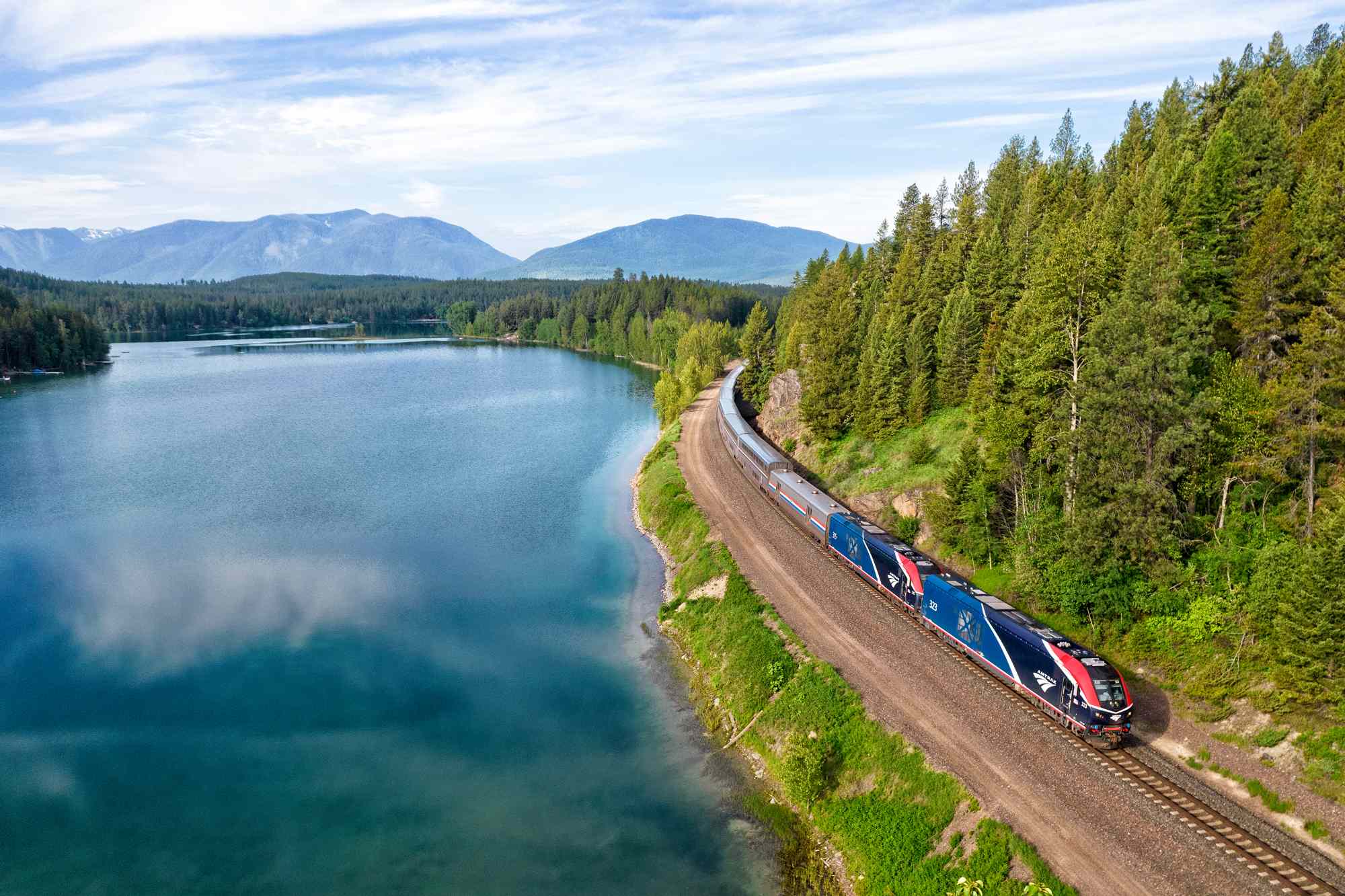 This Amtrak Route from Chicago to the Pacific Northwest Is Among the Most Scenic—With Views of Glacier National Park