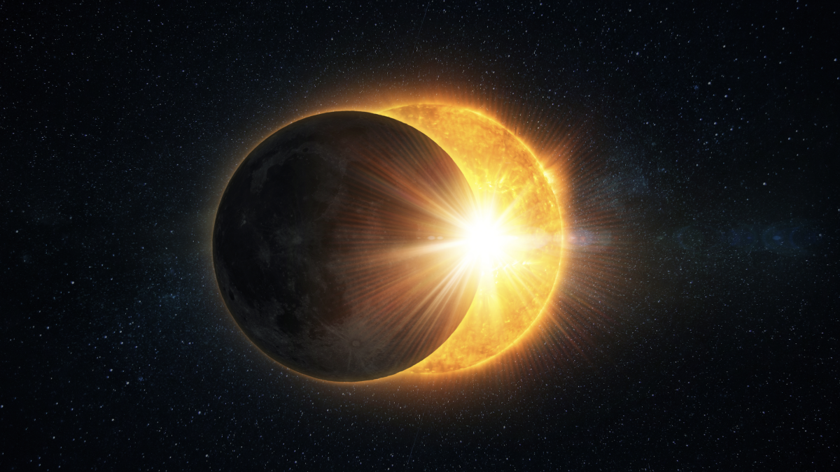 The solar eclipse is this week — but dont take photos of it with your phone