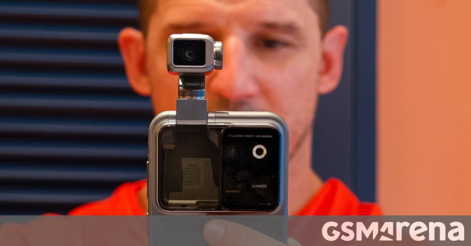 Honor Robot Phone hands-on review