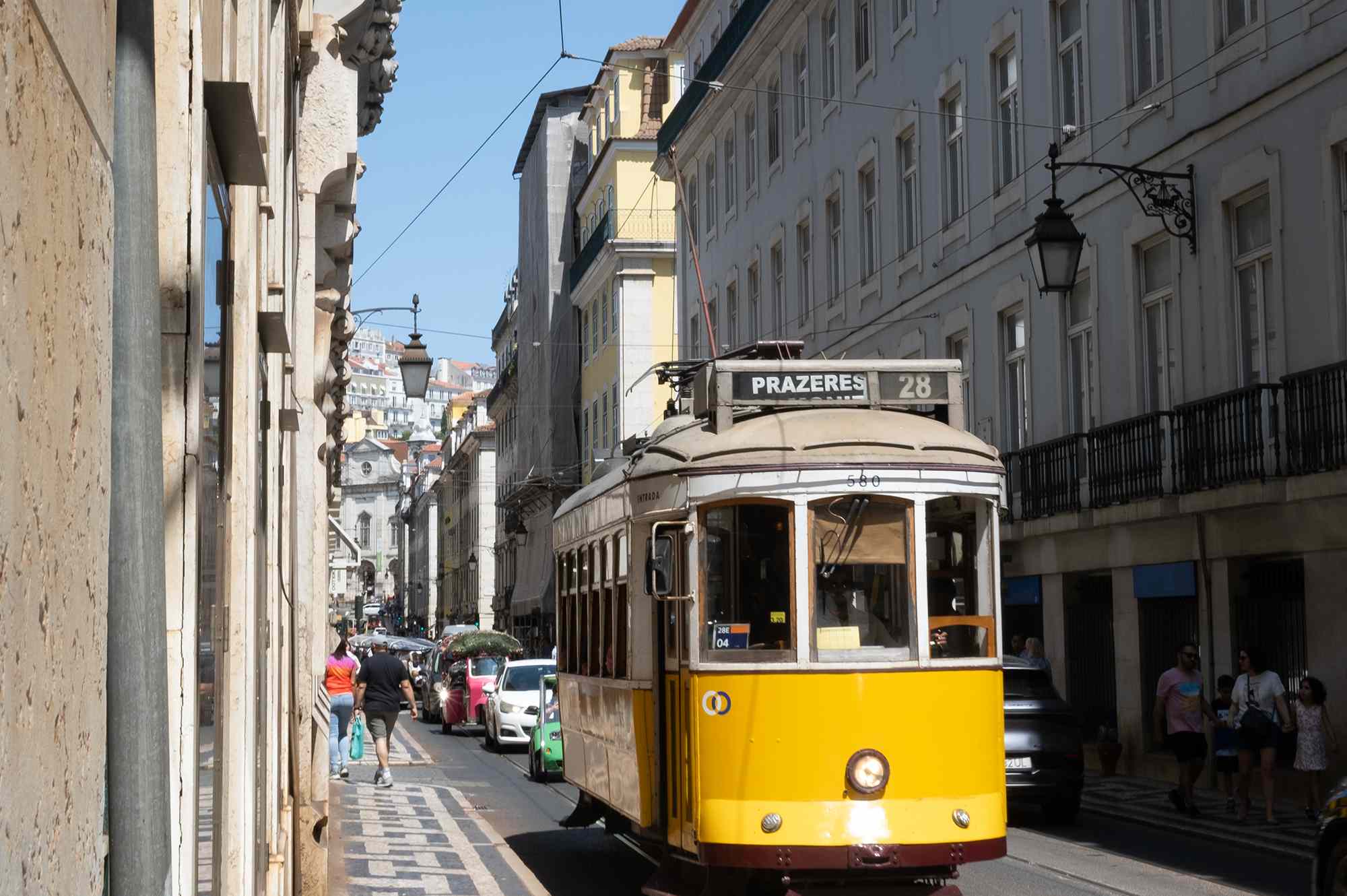 I’m a Lisbon Local—Here’s the Most Important Etiquette Tip for Visiting Portugal