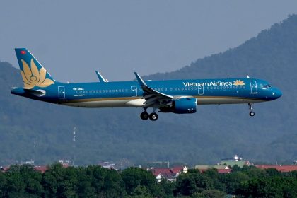 Vietnam Airlines flight returns to Munich after overshooting runway during take-off