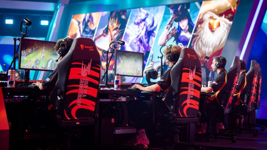 Fnatic Sweep G2 Esports in a Series for the First Time in 8 Years