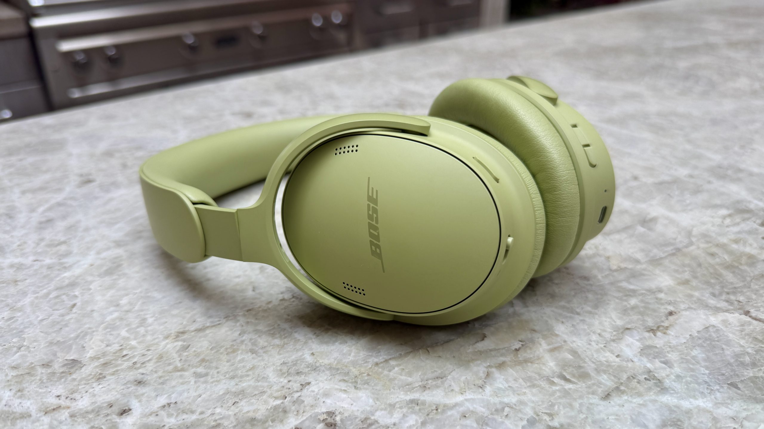 Bose QuietComfort Headphones (2nd Gen) Review: A Real 2.0 Product
