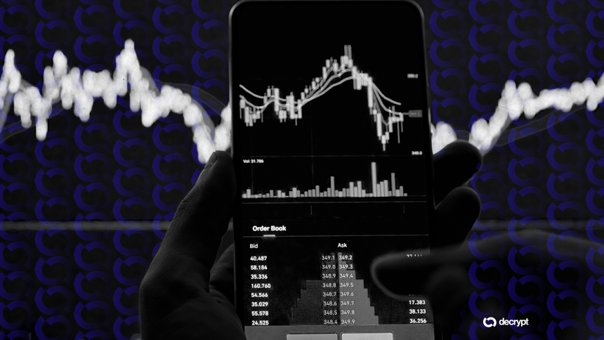 Crypto Stocks Rip Higher as Strategy Jumps 12%, Coinbase Climbs 9%