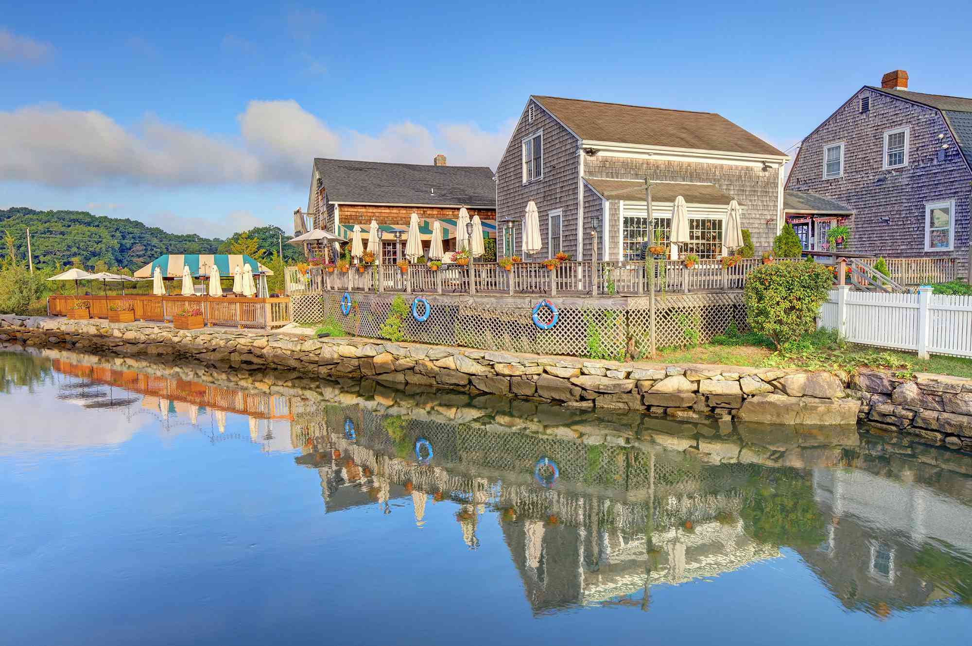 8 Best Hidden Gems to Visit in Rhode Island, According to a Local