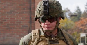 CoD: MW4 DLC Honors Real-Life Medal Of Honor Recipient Who Lost His Eye And Teeth In Grenade Blast