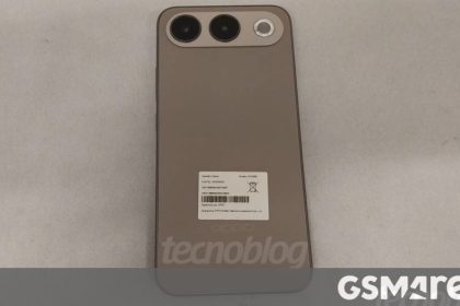 Oppo A7 Pro emerges in listing