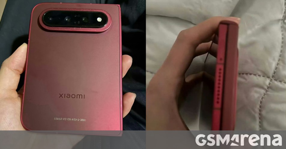 Xiaomi 18 Fold appears in new images