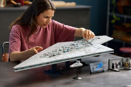 The LEGO Star Wars Super Star Destroyer Is Officially Its Longest Building Brick Set Ever