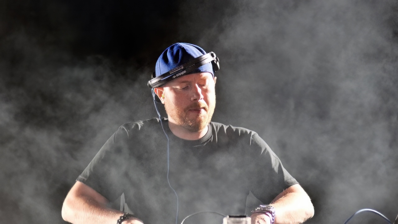 Eric Prydz, Armin van Buuren Open ADE 2026 With A Gashouder Show