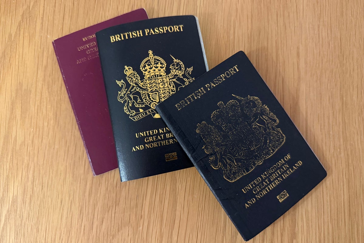Passenger warns travellers to check passport validity after being denied boarding in mistake that cost her £500