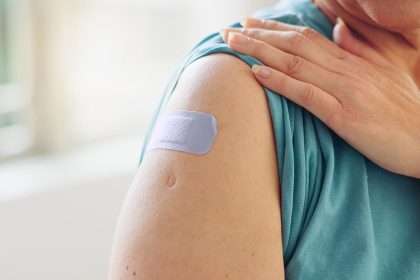 7 Reasons to Get the Shingles Vaccine