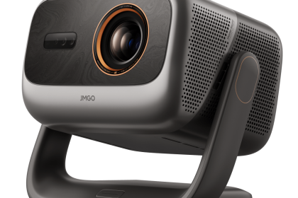 JMGO’s very bright all-in-one projector looks ideal for gamers and sports