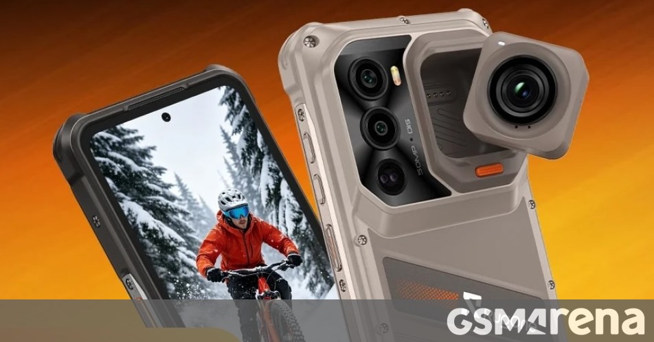 The RugOne Xsnap 7 Pro smartphone features a detachable camera