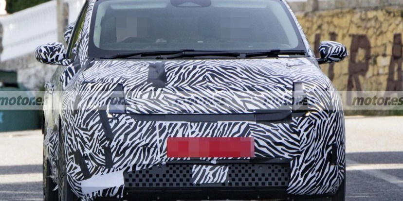 Here’s our first look at Nissan’s Renault Twingo in a full camo suit