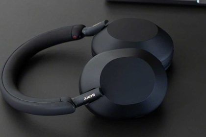Sony’s best noise-cancelling headphones are 50% off right now